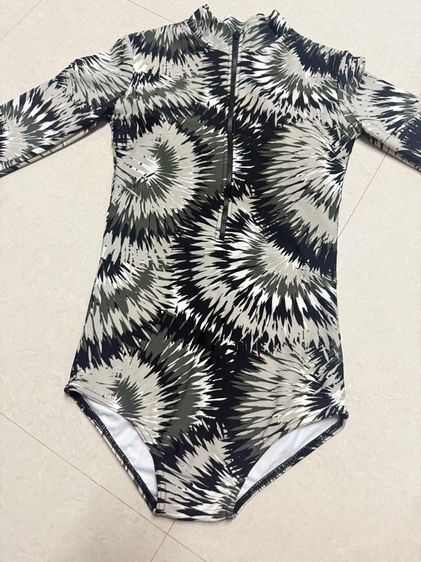 แขนยาว อื่นๆ เซตชุดว่ายน้ำ  M,L ❌ขายด่วน ❌