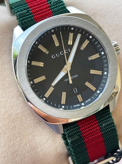 น้ำเงิน GUCCI GG2570 Blue Dial 40 mm Green and Red Nylon Watch YA142305