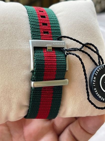 GUCCI GG2570 Blue Dial 40 mm Green and Red Nylon Watch YA142305 รูปที่ 9