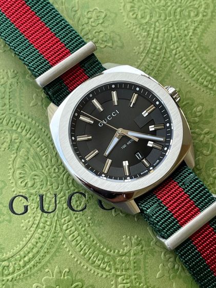 GUCCI GG2570 Blue Dial 40 mm Green and Red Nylon Watch YA142305 รูปที่ 7
