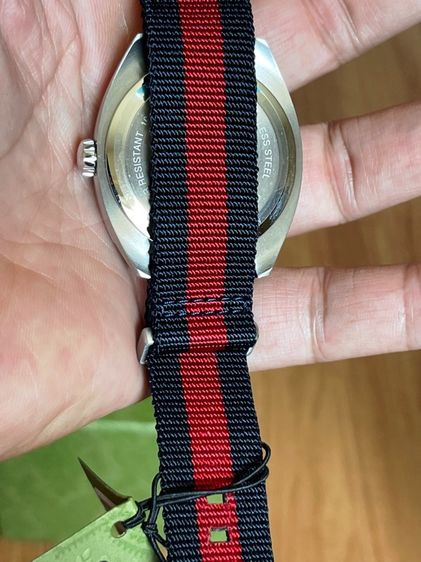 GUCCI GG2570 Blue Dial 41 mm Blue and Red Nylon Watch YA142303 รูปที่ 13