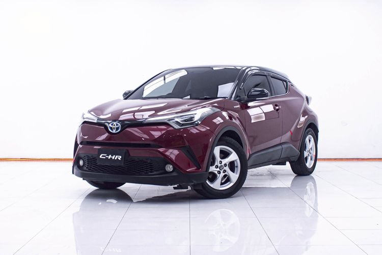 รถ Toyota C-HR 1.8 Hybrid Mid สี แดง