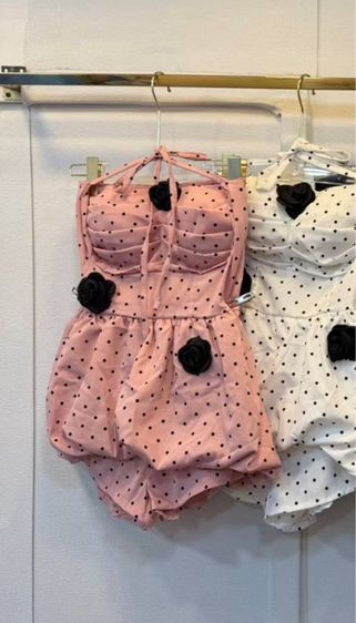 ชุดเซ็ท แฟชั่น ontop เสื้อค้องคอบอลลูนแต่งกุหลาบและกางเกงผ้าลายจุด  รูปที่ 2