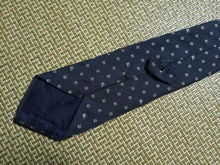 เน็คไท Burberry   รูปที่ 4