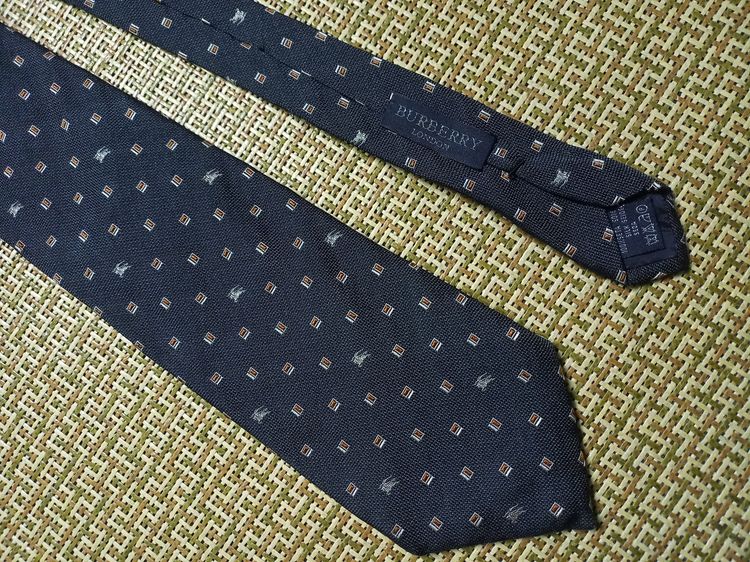 เน็คไท Burberry   รูปที่ 3