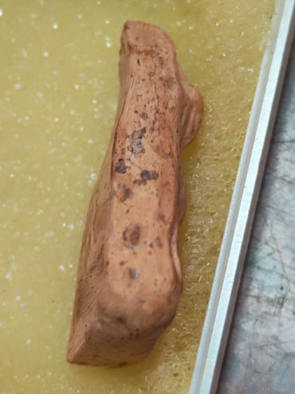 พระผงสุพรรณ พิมพ์หน้าแก่ รูปที่ 8