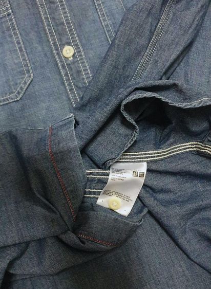 Uniqlo เสื้อเชิ้ตผ้าแชมเบรย์ แนววินเทจ แขนยาว รูปที่ 6