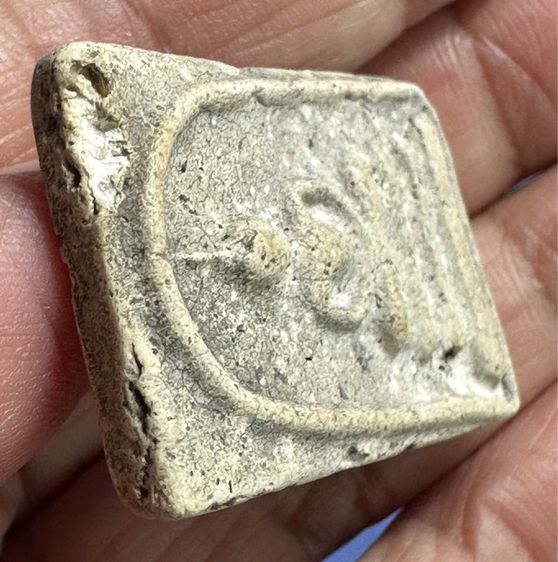 🙏พระสมเด็จพิมพ์เกศบัวตูม🙏พระสมเด็จ เกศบัวตูม เนื้อออกผงน้ำมันแก่มวลสาร องค์ละ1250 รูปที่ 5