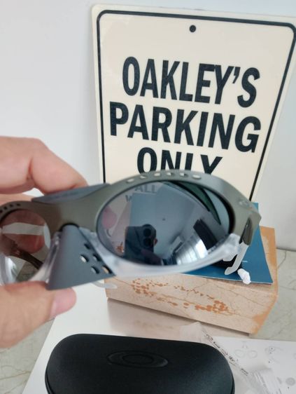 แว่นกันแดด Oakley Plantaris Latitude Collection รูปที่ 5