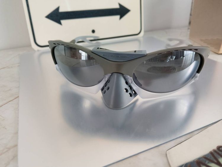 แว่นกันแดด Oakley Plantaris Latitude Collection รูปที่ 12