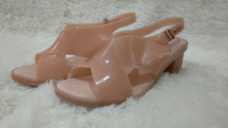 รองเท้า เจลลี่ Melissa ส้นสูง1นิ้ว สีชมพู มีสายรัดข้อเท้า รูปที่ 3