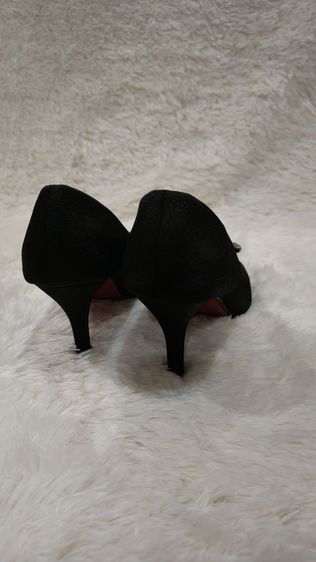 รองเท้าคัชชู ส้นสูง สีดำ เบอร์ 38 มือสองสภาพดี รูปที่ 3