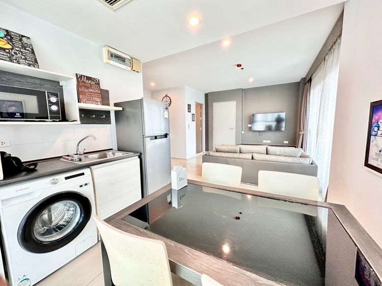 AP (Thailand) ไม่อนุญาต ตกแต่งครบ Life Ratchadaphisek ให้เช่า ตึก A ชั้น 21 ห้องชุดเลขที่ 279 213  เฟอร์นิเจอร์พร้อม ห้องสวย วิวเมือง ใกล้ MRT ห้วยขวาง รูปที่ 2