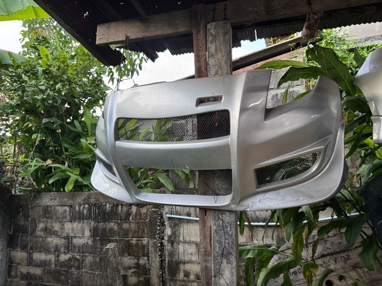 อะไหล่รถยนต์ กันชนหน้า หลังToyota yaris รูปที่ 3