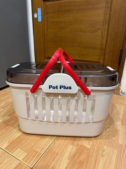 ตะกร้า กรงแมว กรงสุนัข กรงสัตว์  พลาสติดเกรดดี    สภาพสวย งานมือ2 ญี่ปุ่น