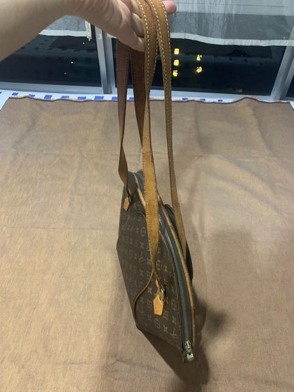 ขายกระเป๋าสะพาย Louis Vuitton Ellipse shoulderbag GM 1997 Brown มือสอง รูปที่ 5