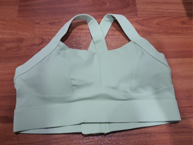 เสื้อออกกำลังกาย รูปที่ 9