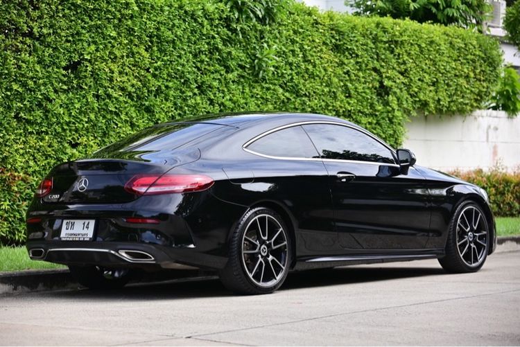 Mercedes-Benz C-Class 2022 C200 Sedan เบนซิน ไม่ติดแก๊ส เกียร์อัตโนมัติ ดำ รูปที่ 3