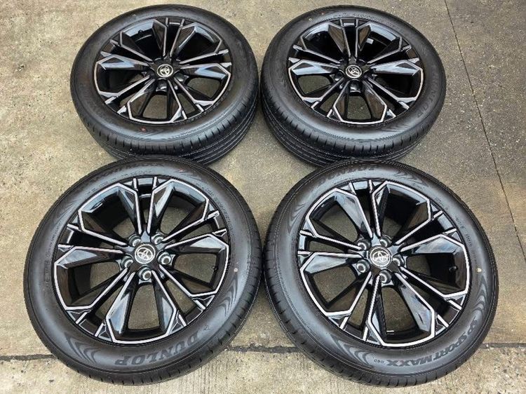 ล้อแม็กใส่New Toyota Alphard Sc40 รูปที่ 6