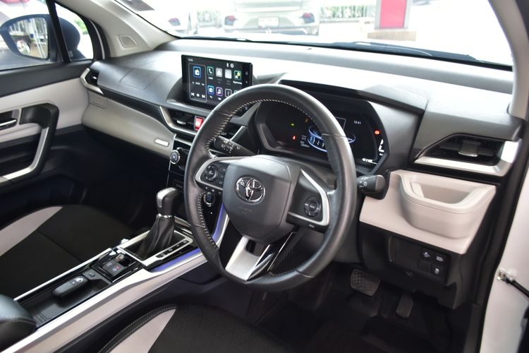 Toyota Veloz 2023 1.5 Premium Utility-car เบนซิน ไม่ติดแก๊ส เกียร์อัตโนมัติ ขาว รูปที่ 3