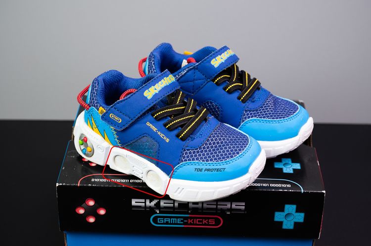 รองเท้าเด็กมือ 2 Skechers รองเท้าเด็กผู้ชาย Boys Gametronix Shoes - Air-Cooled Memory Foam รูปที่ 2