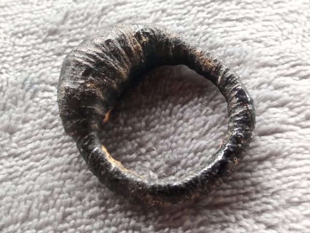 แหวนพิรอด