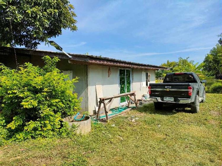 ที่ดิน พร้อมบ้านสุพรรณบุรี