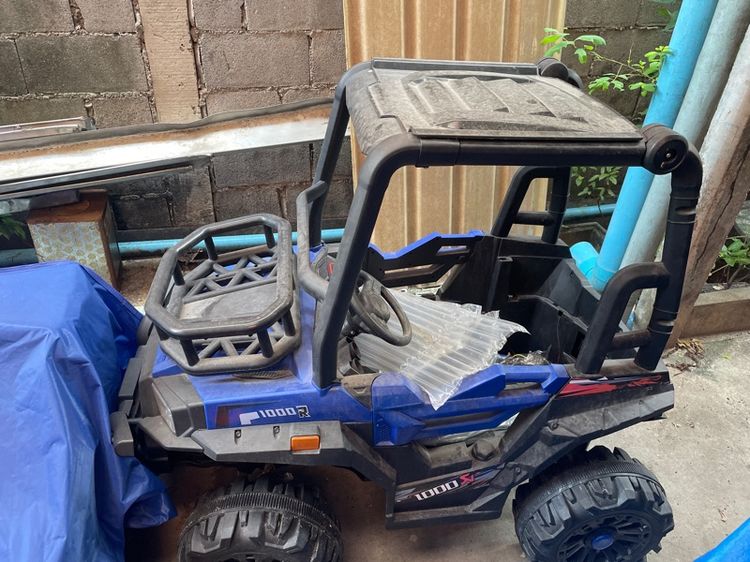 รถไมเดลคันใหญ่