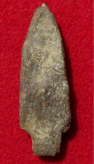 พระร่วงเปิดโลก เนื้อว่านหน้าเงิน สมัยสุโขทัย    P 39 รูปที่ 2