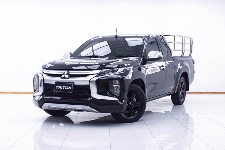 รถ Mitsubishi Triton 2.4 GLX สี ดำ