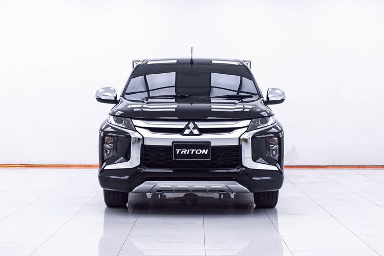 Mitsubishi Triton 2020 2.4 GLX Pickup ดีเซล ไม่ติดแก๊ส เกียร์ธรรมดา ดำ รูปที่ 4