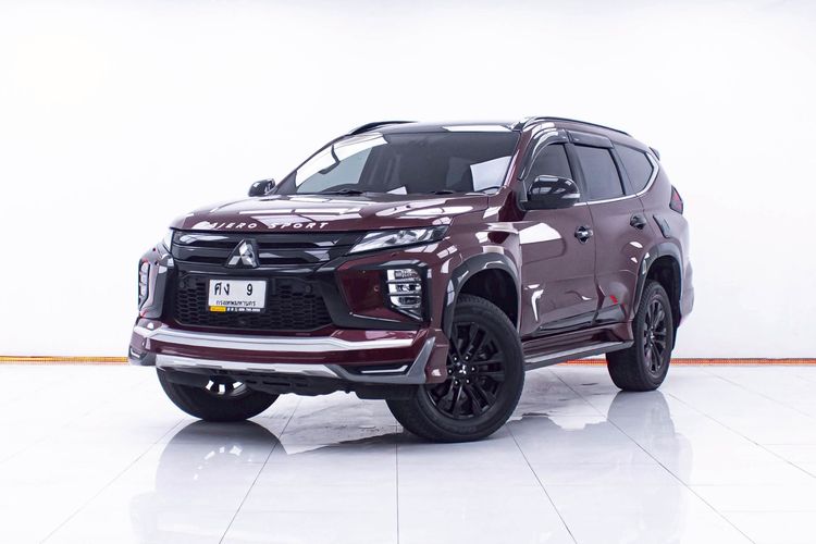 รถ Mitsubishi Pajero Sport 2.4  GT Premium Elite Edition  2WD สี แดง