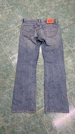 ลีวายรุ่น 527 รูปที่ 3