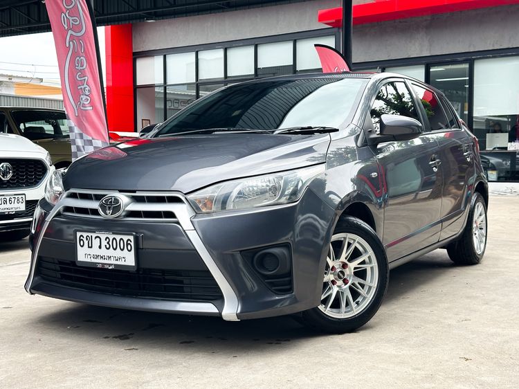 Toyota Yaris 2013 1.2 E Sedan เบนซิน เกียร์อัตโนมัติ เทา