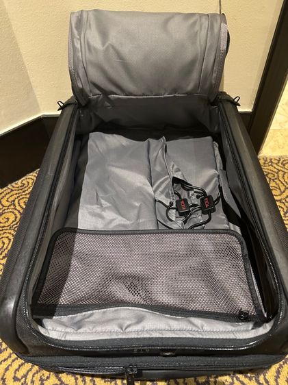 Tumi Continental Dual Access 4 Wheeled Carry ON รูปที่ 5