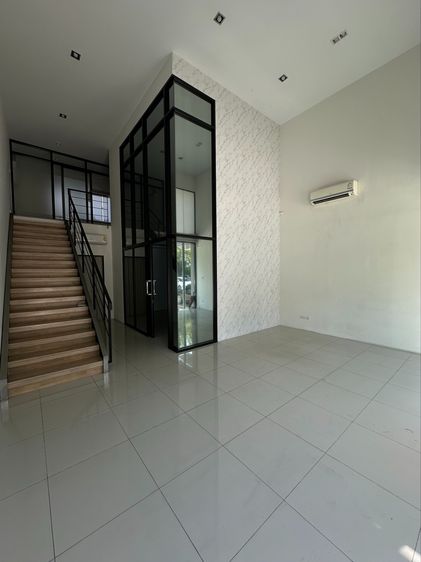 ให้เช่า Home Office ถ.รามอินทรา เขตบางเขน รูปที่ 3