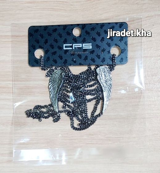 สร้อยคอแบรนด์ CPS CHAPS สินค้าใหม่
แต่เป็นสินค้าซื้อมาหลายปี ยังไม่ได้ใช้งาน สินค้าสภาพดีไม่มีตำหนิ แบรนด์แท้ CHAPS รูปที่ 2