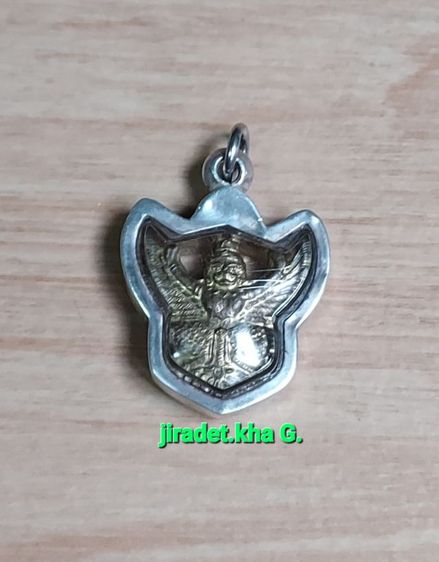 พญาครุฑ ของหลวงพ่อวราห์ วัดโพธิ์ทอง เลี่ยมใส่กรอบเนื้อเงินแท้ 92.5 อายุบูชามากกว่า 15 ปี สภาพตามในรูปทุกประการ
 รูปที่ 3