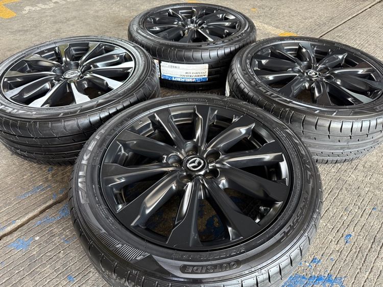 Mazda CX-3. ขอบ 18 Top (สีดำ Carbon)💢 รูปที่ 3