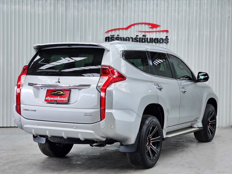 Mitsubishi Pajero Sport 2015 2.4 GT Premium 4WD Utility-car ดีเซล ไม่ติดแก๊ส เกียร์อัตโนมัติ เทา รูปที่ 4