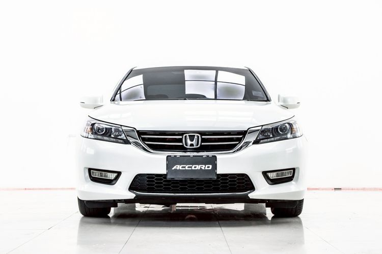 Honda Accord 2014 2.0 EL Sedan เบนซิน ไม่ติดแก๊ส เกียร์อัตโนมัติ ขาว รูปที่ 4