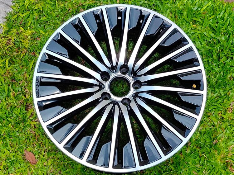 ขายล้อเบ็นซ์ Benz E-Class W214 AMG แท้ ลายก้านถี่ ขอบ20" ใส่ Benz ได้หลายรุ่น รูปที่ 5