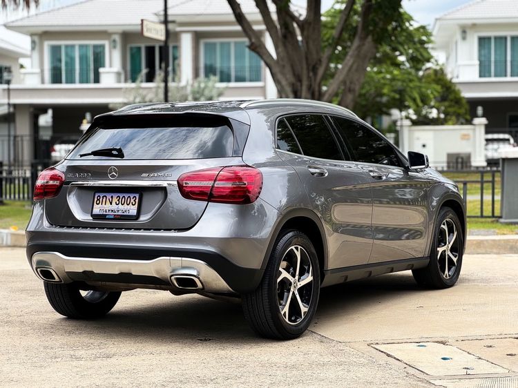 Mercedes-Benz GLA-Class 2019 GLA200 Utility-car เบนซิน ไม่ติดแก๊ส เกียร์อัตโนมัติ เทา รูปที่ 4