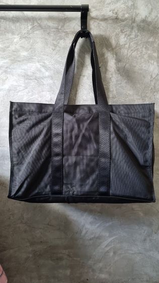 tumi carryall tote  รูปที่ 3