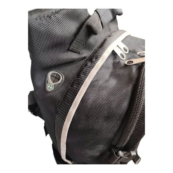 The North Face สูง 21" กว้าง 6" ฐาน 11" รูปที่ 6