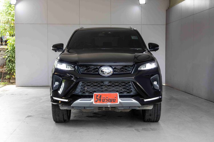 Toyota Fortuner 2021 2.8 Legender Utility-car ดีเซล ไม่ติดแก๊ส เกียร์อัตโนมัติ ดำ รูปที่ 2