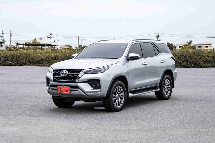 Toyota Fortuner 2020 2.4 V Utility-car ดีเซล ไม่ติดแก๊ส เกียร์อัตโนมัติ เทา รูปที่ 3