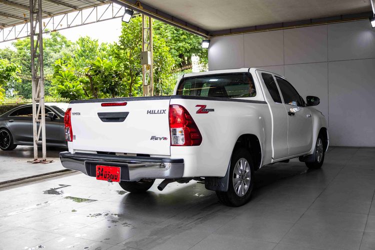 Toyota Hilux Revo 2021 Smart Cab 2.4 Entry Z Edition Pickup ดีเซล ไม่ติดแก๊ส เกียร์ธรรมดา ขาว รูปที่ 4