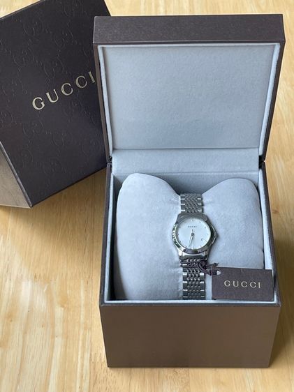 GUCCI G Timeless 27 mm Mother of Pearl Diamond Lady Watch White Dial YA126504 รูปที่ 3