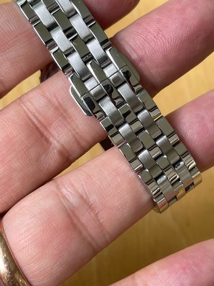 GUCCI Round face Watches 5500L Quartz Black Dial Women's SS รูปที่ 10